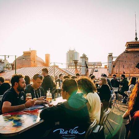 Pura Vida Sky Bar & Hostel บูคาเรสต์ ภายนอก รูปภาพ
