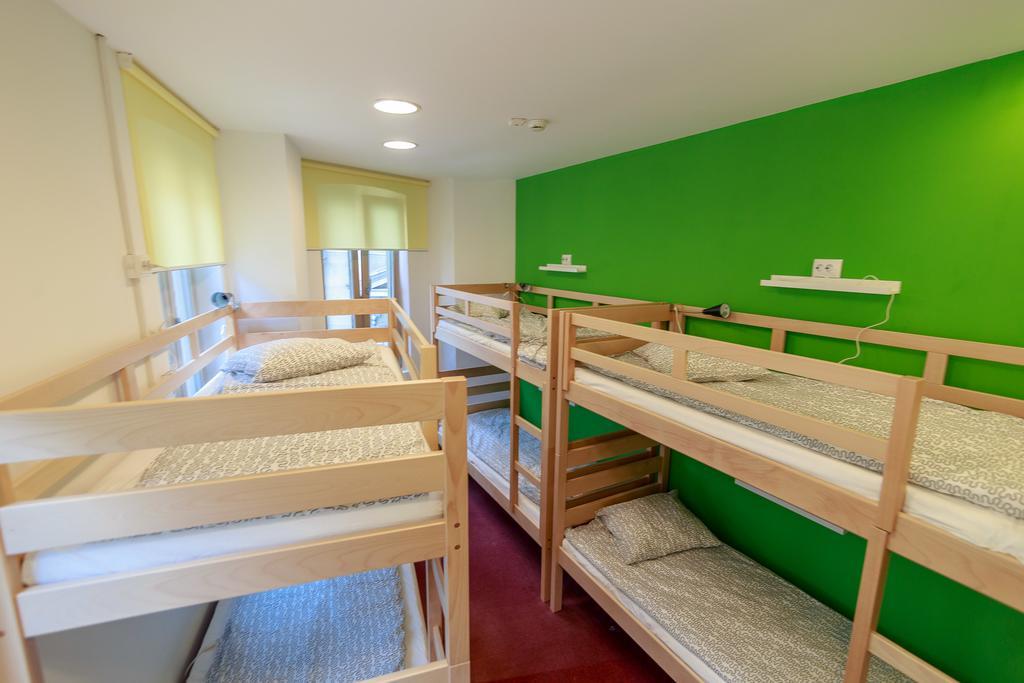 Pura Vida Sky Bar & Hostel บูคาเรสต์ ห้อง รูปภาพ